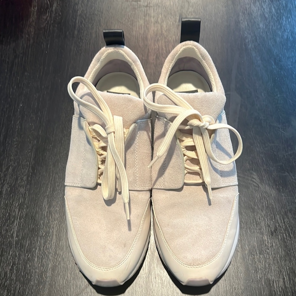 Dolce vita fashion sneaker